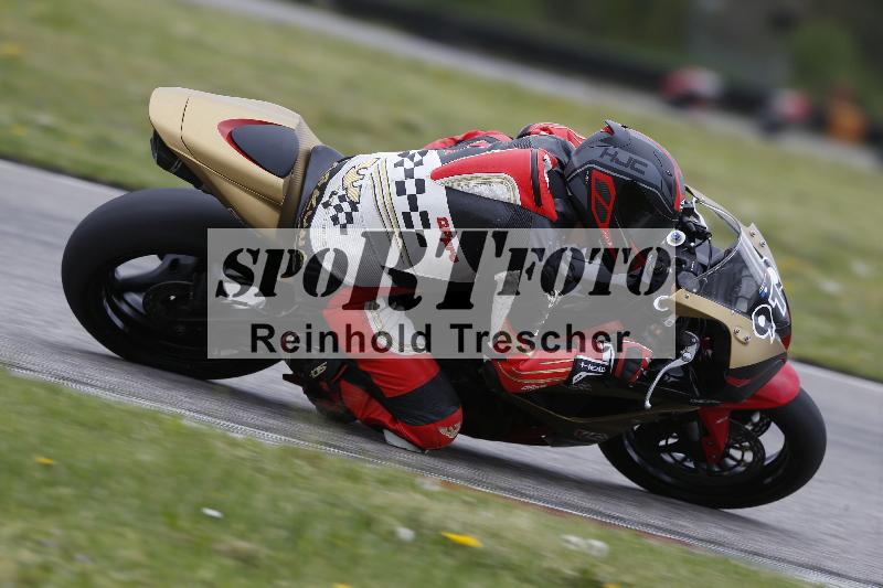 Archiv-2025/08 20.04.2025 Speer Racing ADR/Gruppe rot/910